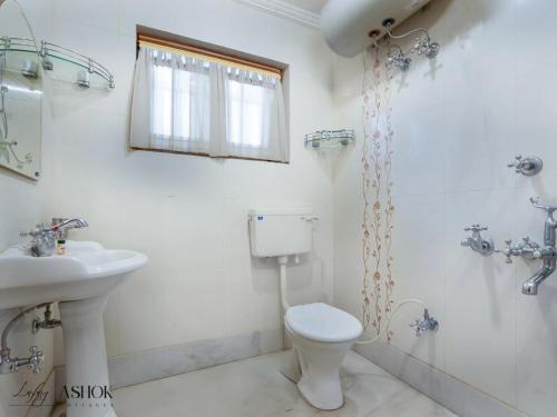 Nishat-Shalimar House | Luxury Ashok Cottage