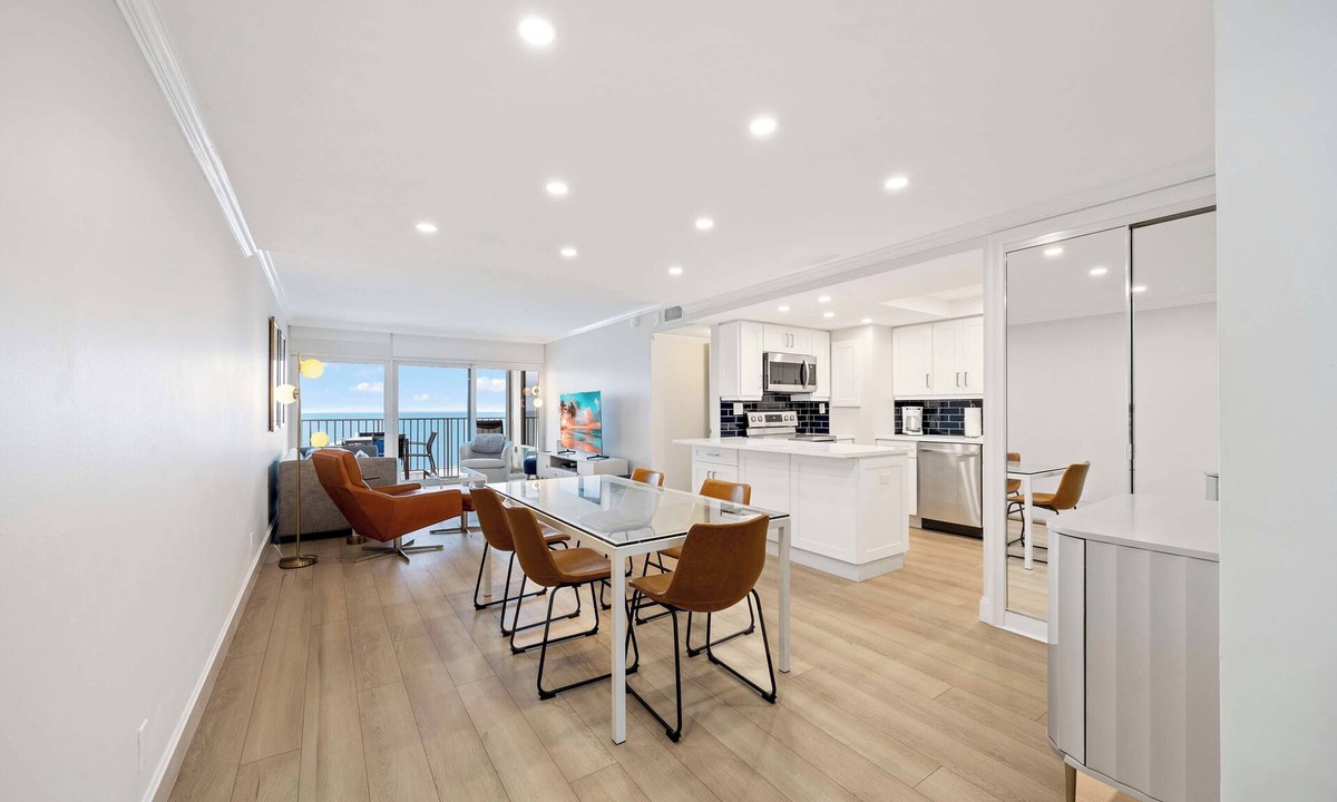 Moorings Condo | Luxury beachfront condo with stunning Gulf views in Naples.
