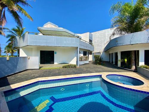 Parque Oasis House | Luxury Beachfront House