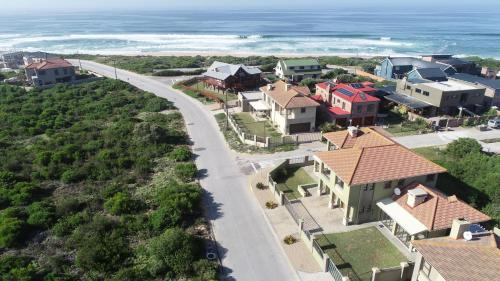 Wilderness Beach Apartment | Luxury Beachhouse Villa