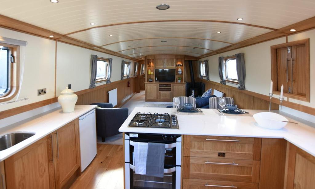 Docklands Other | Luxury boats and Moorings