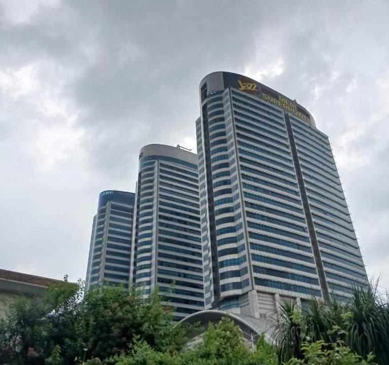 F-8 Sector Apartment | Luxury Centaurus Apartment with View