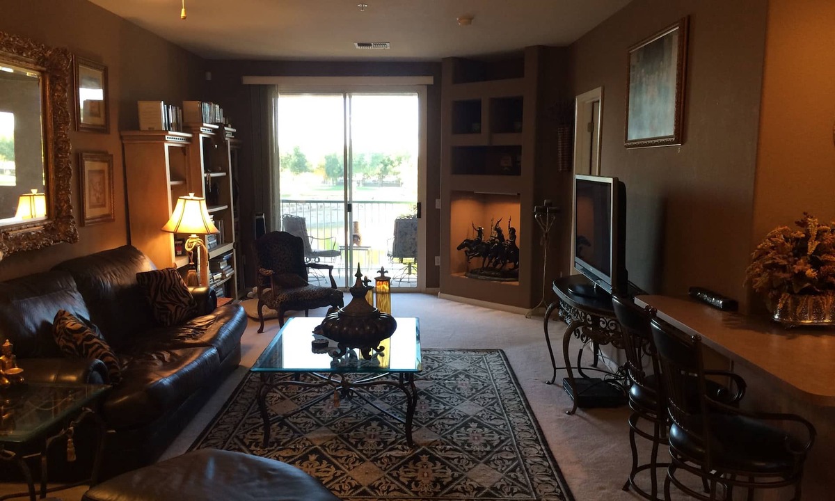 Superstition Lakes Condo | Luxury Condo On Golf Course With Spectacular Sunset Views