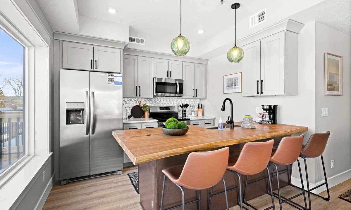 Park Point Condo | Luxury Condo w/Beach Access | Dragestil 717-2