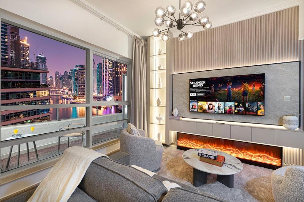 Dubai Marina Apartment | Luxury Duplex Penthouse with Stunning Marina Views