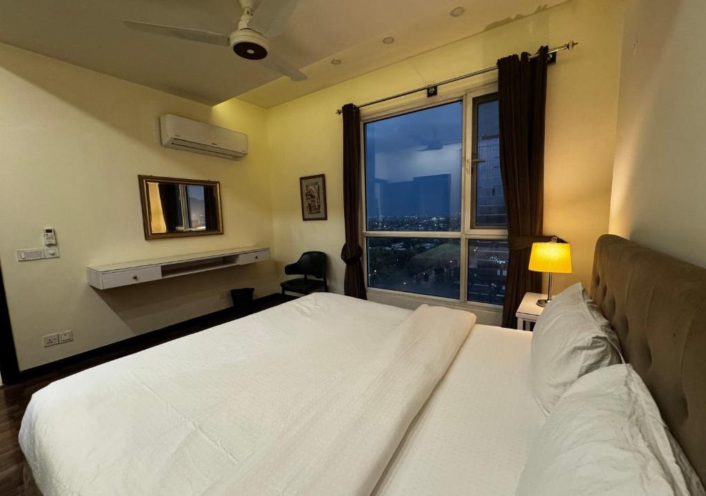 Blue Area Apartment | Luxury Elysium Apartments by una service