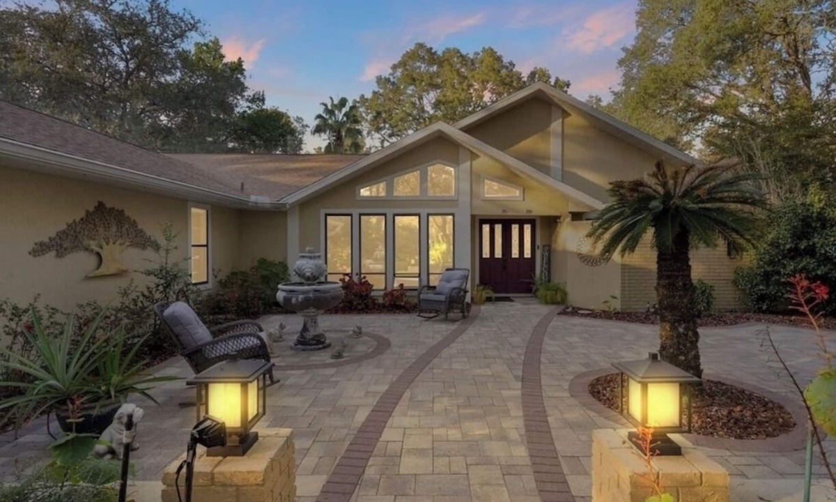 Pine Ridge House | Luxury Heated Pool Game Room Near Springs & Manatees