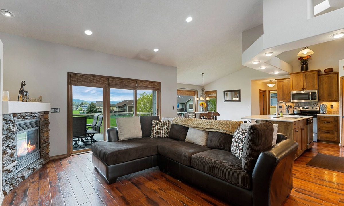 Kalispell House | Luxury home, central, & perfect for exploring the Flathead Valley w/firepit.