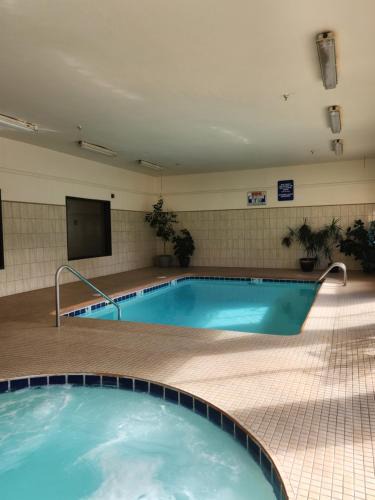 Silverthorne Hotel | Luxury Inn & Suites