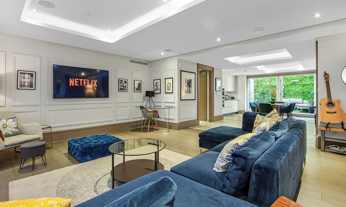 Bloomsbury Apartment | Luxury Interior Designed 3 Bedroom Apartment in Central London