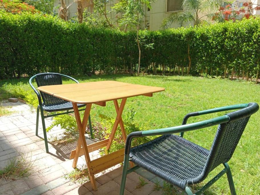 Sheikh Zayed City Apartment | Luxury King Bed with garden-Zayed Families only
