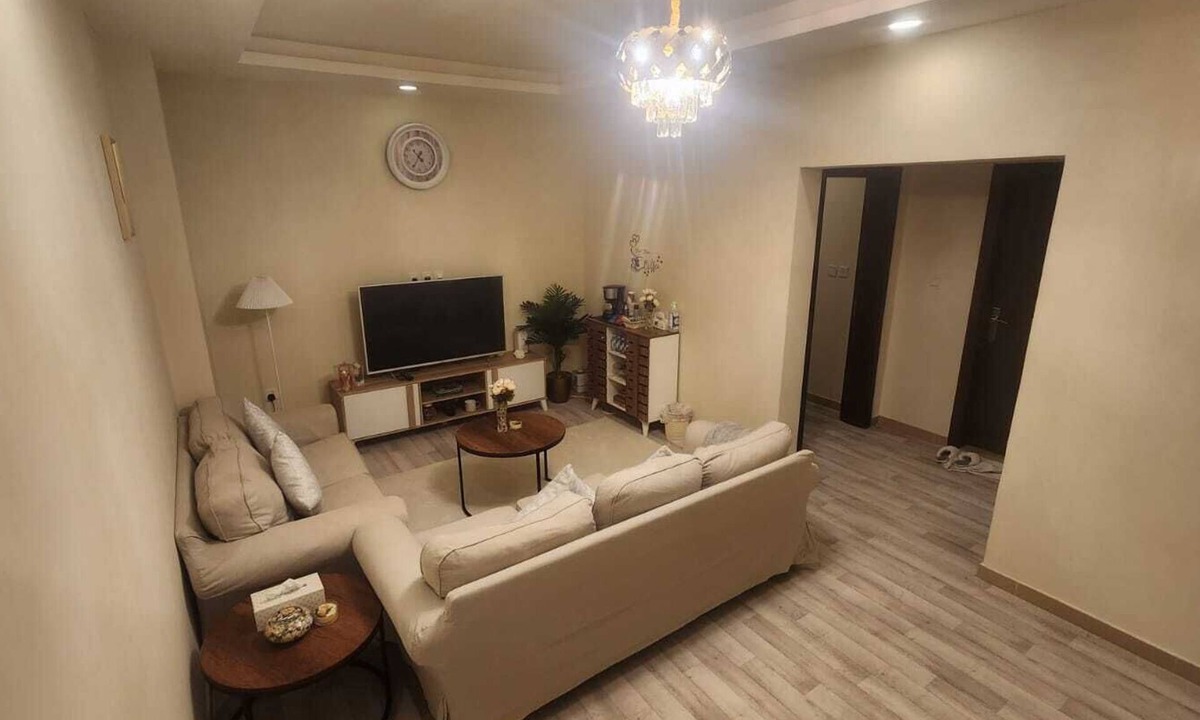 Jeddah Apartment | Luxury Males Shared Dorm in Jeddah. Mall, Corniche.