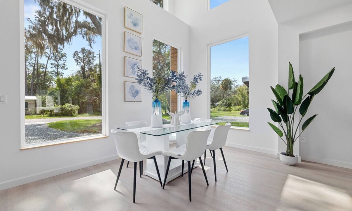 St. Augustine House | Luxury Modern Comfort in Historic St Augustine