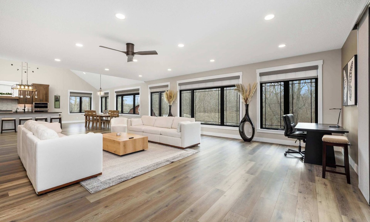 Spencerville House | Luxury Modern Lodge on St. Joe River- 6,000 Sq Ft - Sleeps 12