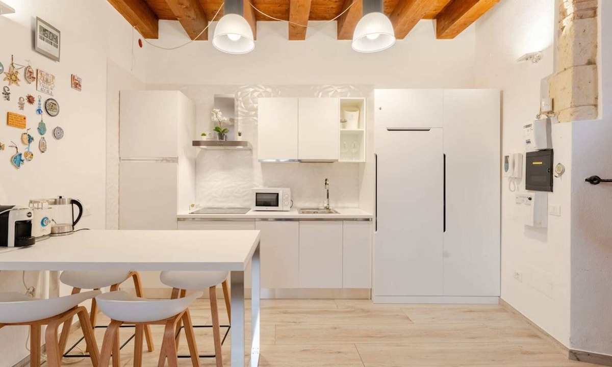 Historic Castle District Apartment | Luxury modern Studio in historic district