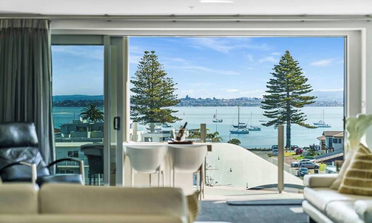 Mount Maunganui Apartment | Luxury Mount Apartment With Views