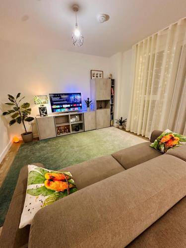 Royal Docks Apartment | Luxury New Studio by Excel London City Airport