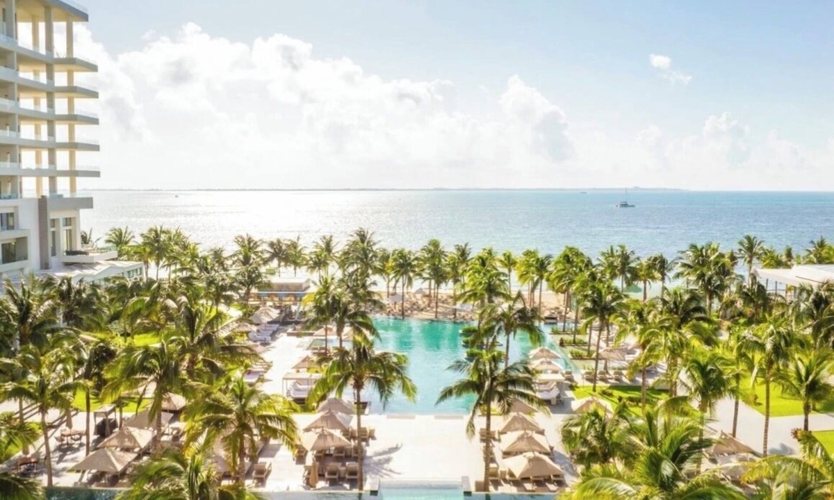Playa Mujeres Apartment | Luxury Oceanfront Resort Suite – Garza Blanca Cancun Costa Mujeres