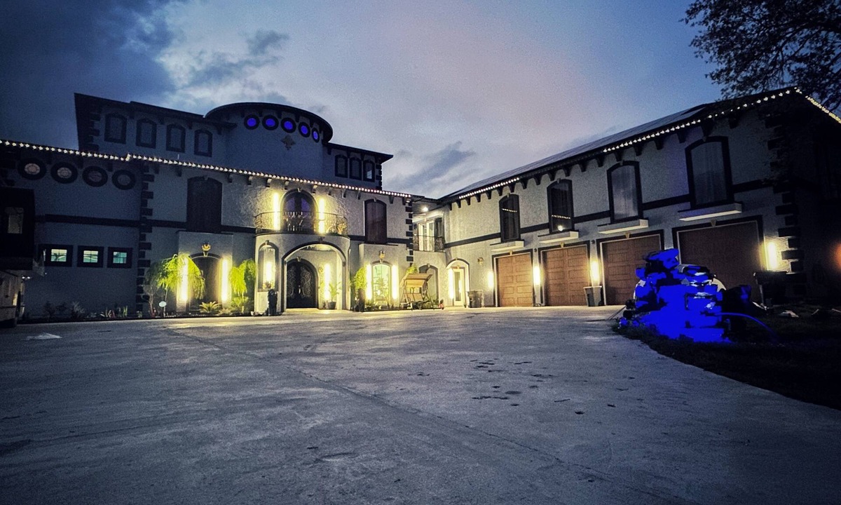 Alvin Villa | LUXURY/PALACE
