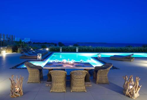 Chrissi Akti Villa | Luxury Paros Villas De Luxe Villa 4 Bedrooms Sea View & Sea Access