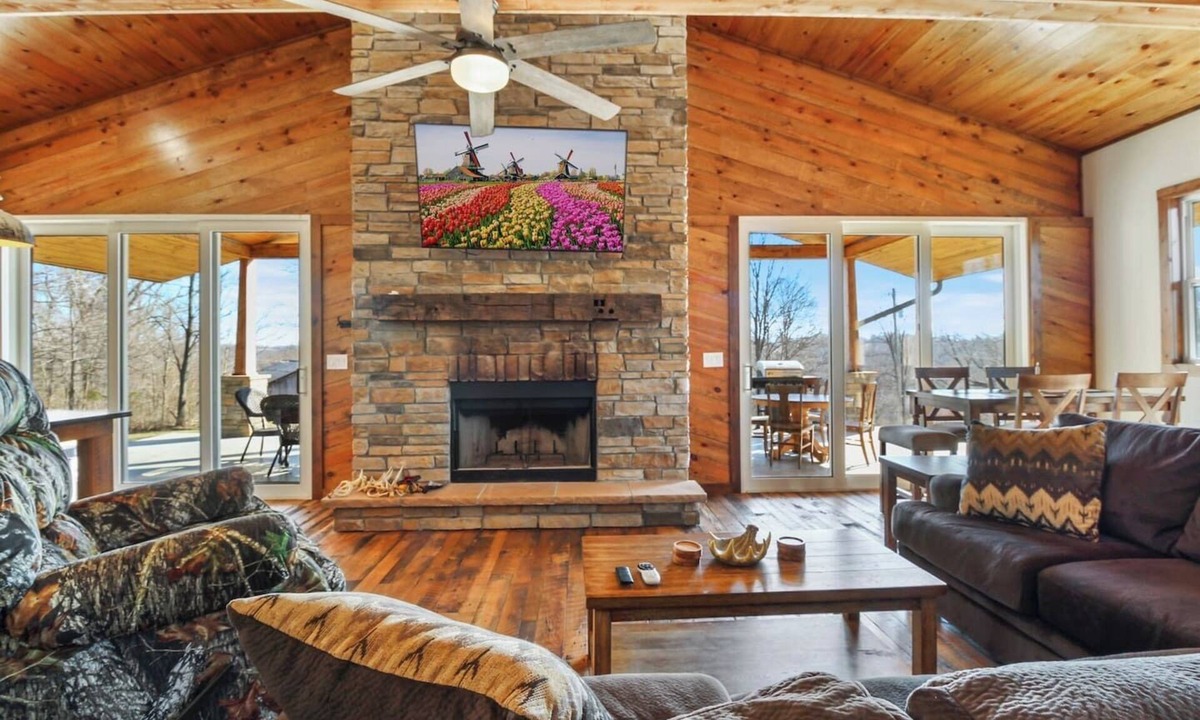 Westview Cabin | Luxury Rustic Cabin! Over 160 Acres w/trails