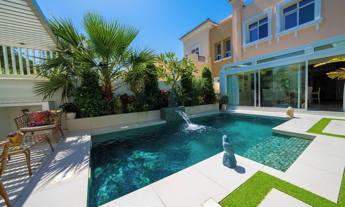 Arabian Ranches Villa | Luxury Short Term Stay 2BHK plus Maids - RANCHES