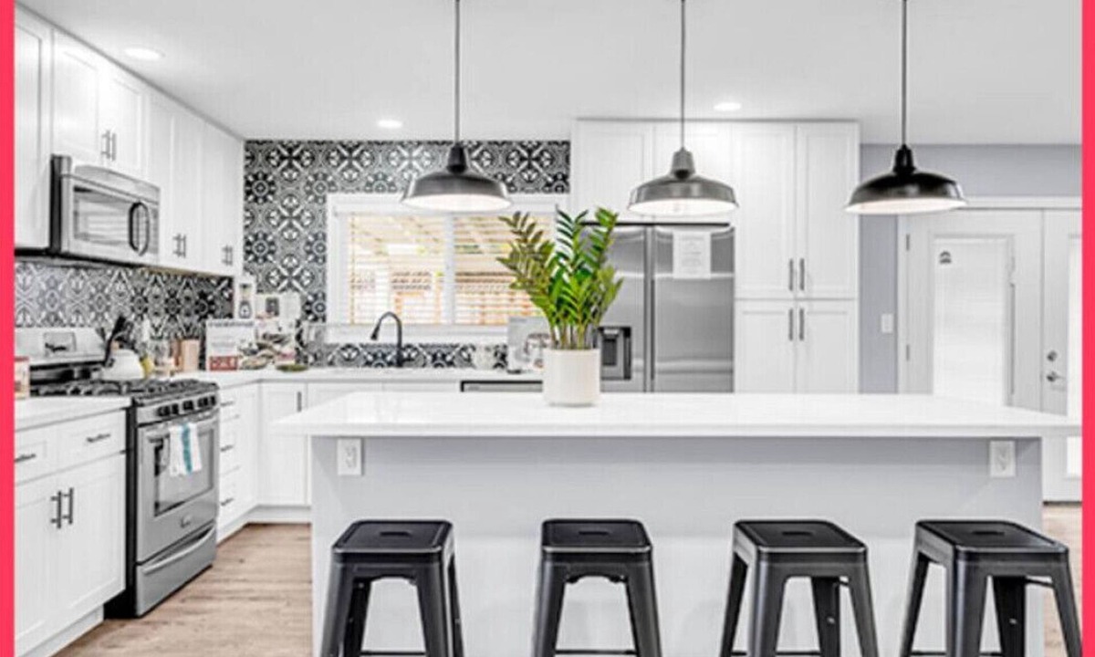 Santa Susana House | Luxury Simi Valley Single Story Insurance approve 4 bedroom home Fast Wifi
