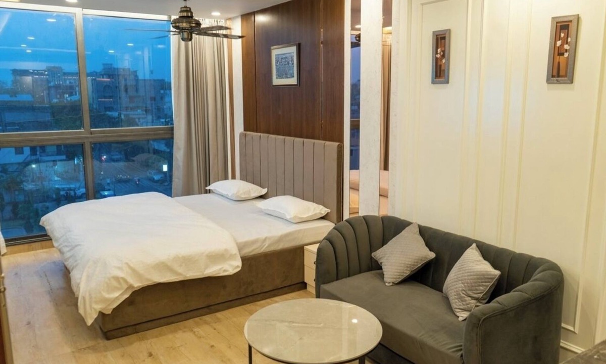 Gopalbari Apartment | Luxury studio apartment—family/couple friendly—w/rooftop garden and pool