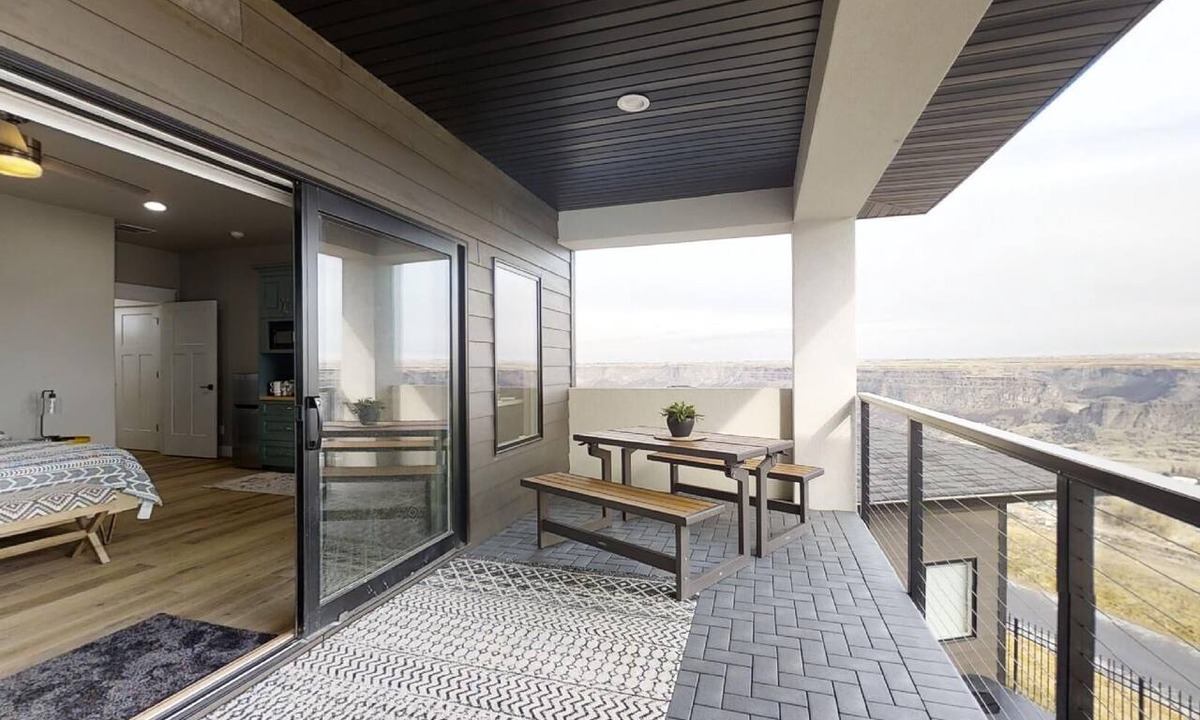 Twin Falls Apartment | Luxury studio with Access to Canyon Rim Trail in fabulous Twin Falls