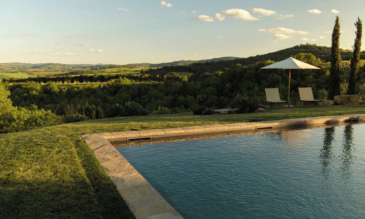Monte Vibiano Vecchio Villa | Luxury Villa, Breathtaking Views in the Heart of Italy