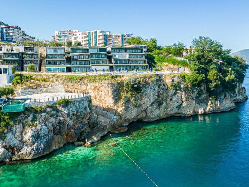 Orikum Apartment | Luxury Villa 4