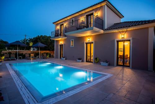Sarlata Villa | Luxury Villa Emily