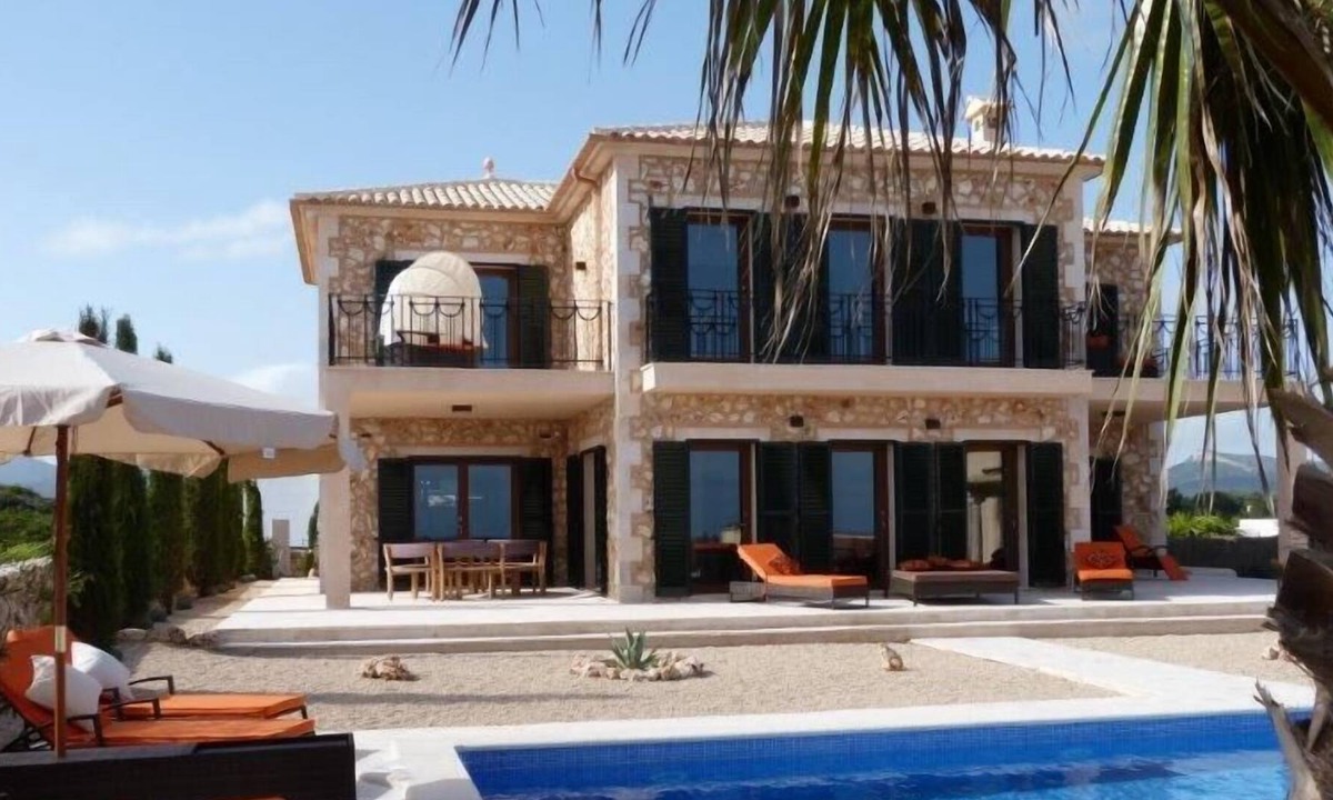 Cala Murada Villa | Luxury villa for 8 people, sea view from all rooms, large pool, BBQ house ...