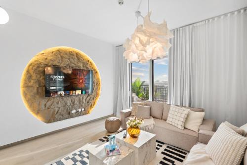 Abu Dhabi Apartment | Luxury Waters Edge Residence