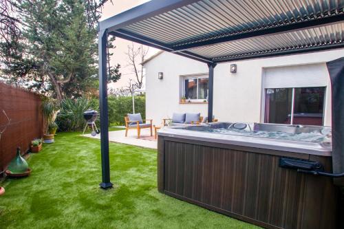 La Valette-du-Var Villa | #LVJ - VILLA - JACUZZI - TERRASSES - CLIM & BBQ - La Valette-du-Var