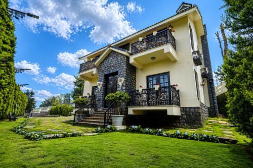 Kotagiri Hotel | Lynton Resorts