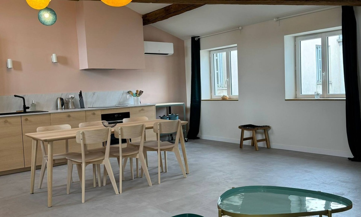 La Presqu'ile Apartment | LYON Bellecour quiet area near fabric museum - ideal for families