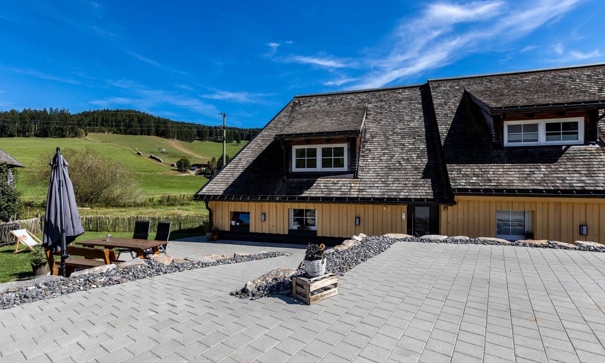 Langenordnach Apartment | Mühlen Chalet Apartment with Private Terrace