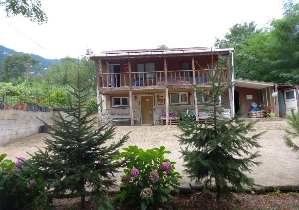 Akcaabat Ski Chalet | Müstakil bağ evi Trabzon derecik sera gölün den 7 km uzakta