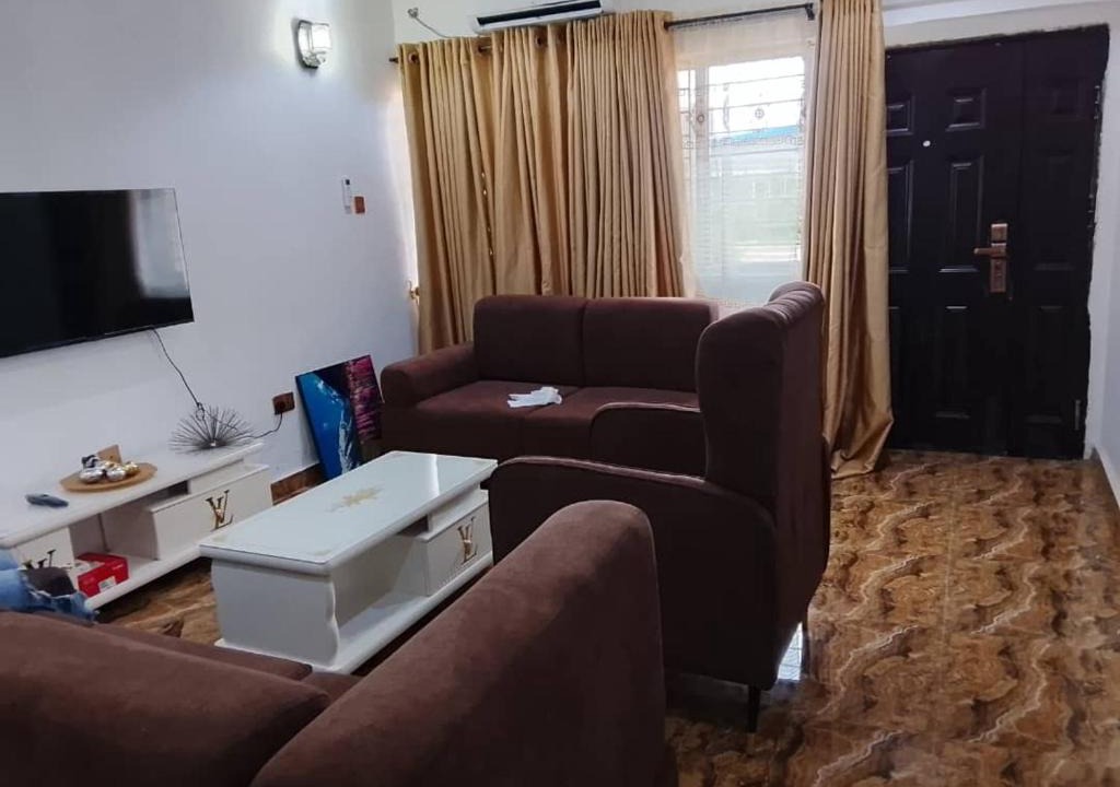 Okpanam Apartment | M&M properties