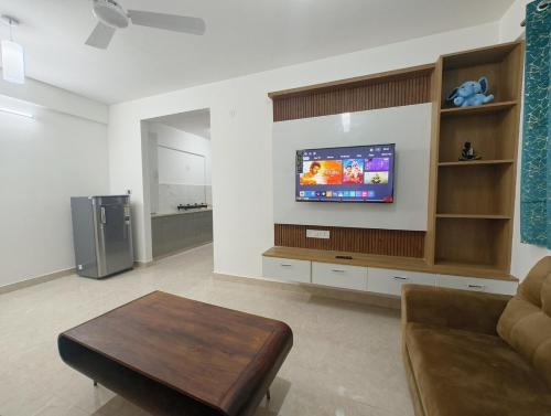 Agara Apartment | M's Cozy Unwind - Daisy