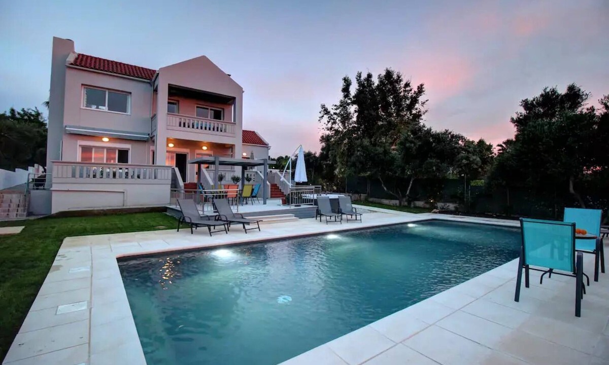 Pyrgos Psilonerou Villa | Mabech Villa