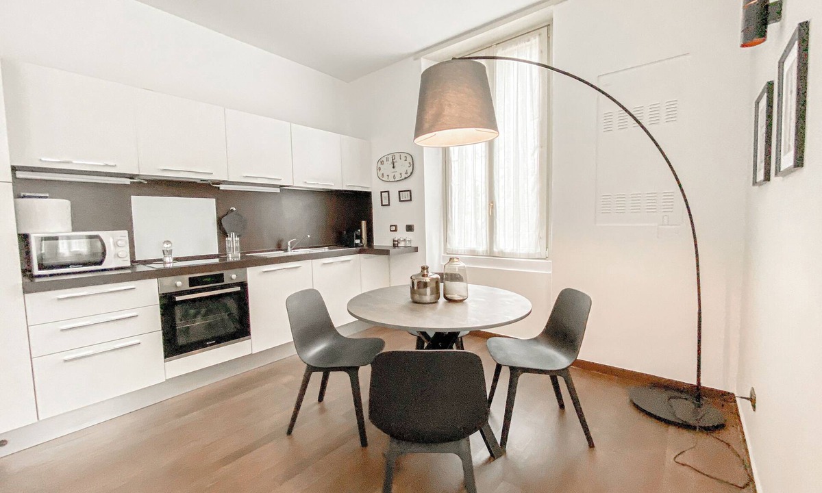 Bullona Apartment | Mac Mahon Suite - One Bedroom Apartment, Sleeps 4