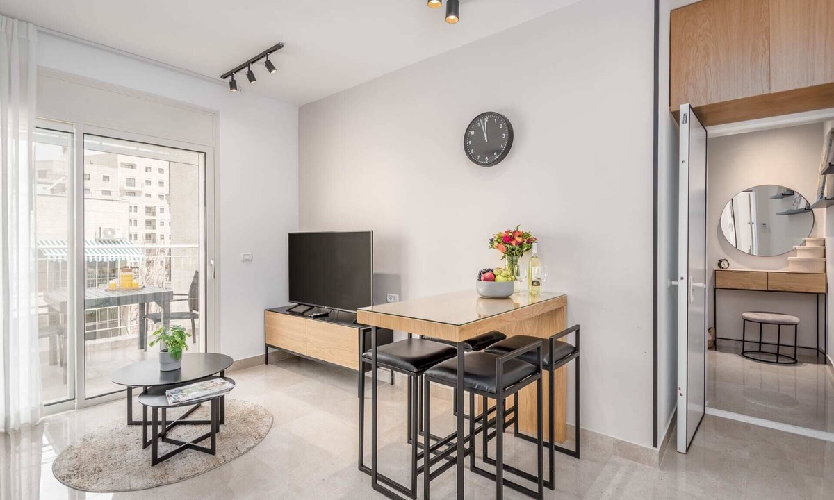 Nachlaot Apartment | Machane Yehuda 10 - One Bedroom Apartment, Sleeps 4