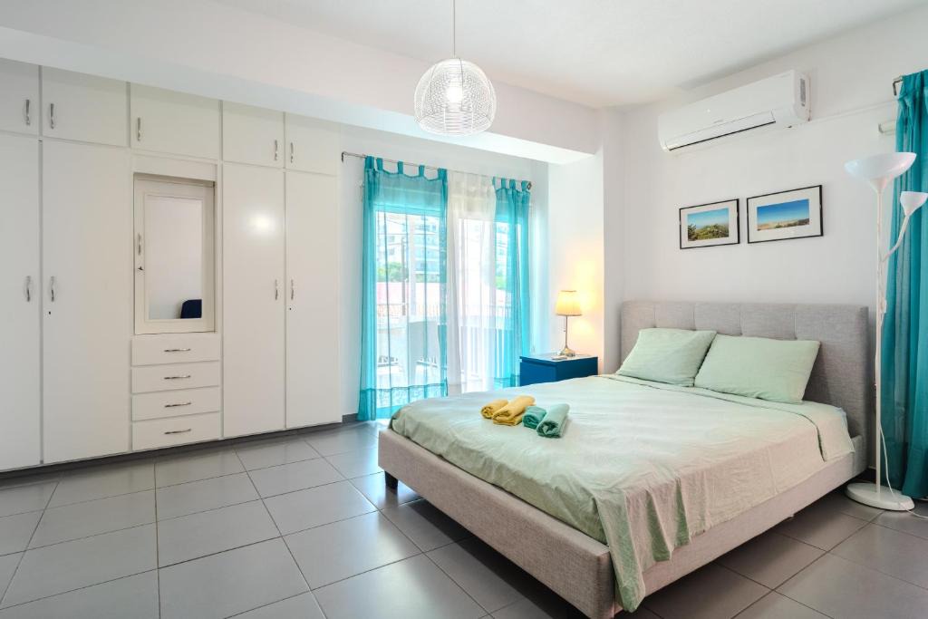 Larnaca Apartment | Mackenzie Blu Beach Studio