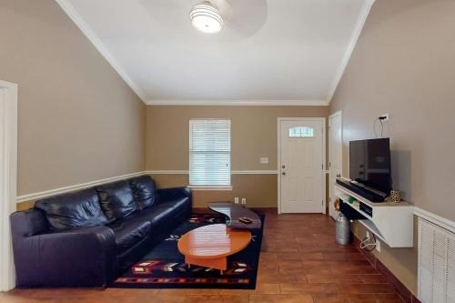 Madison House | Madison Manor