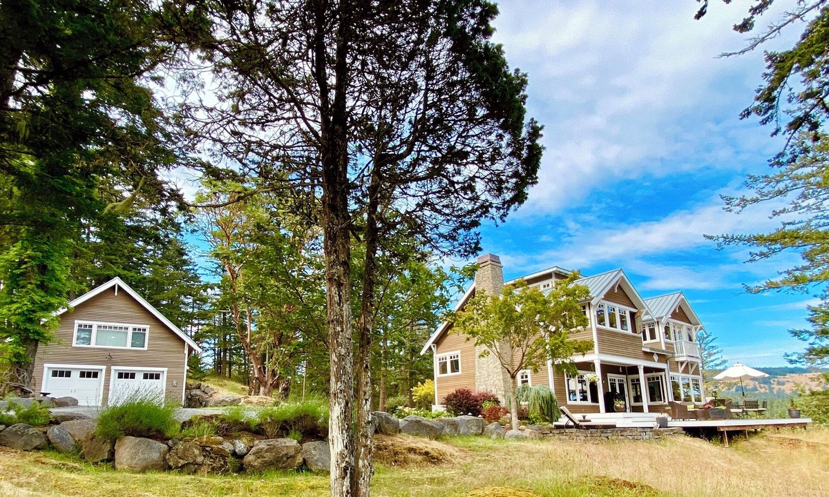 Deer Harbor Apartment | Madrona Suite - Spring/Summer on Orcas Island- rest where sea meets stillness