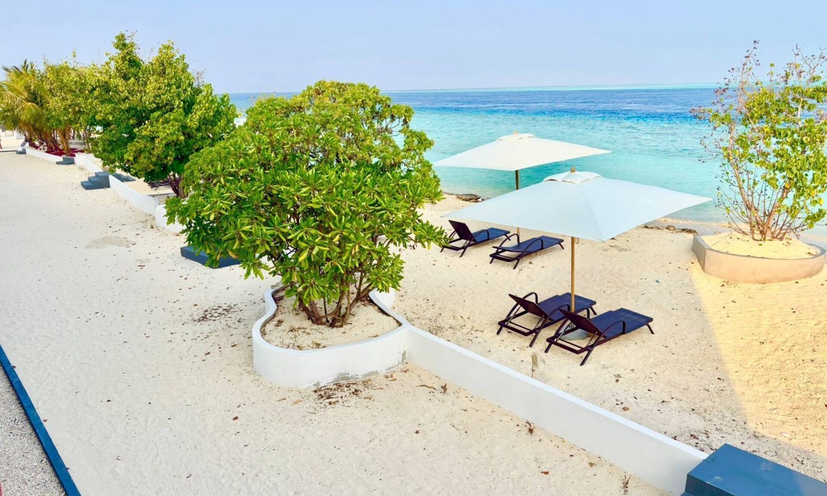 Maduvvari Hotel | Maduvvaree Waterfront Sands