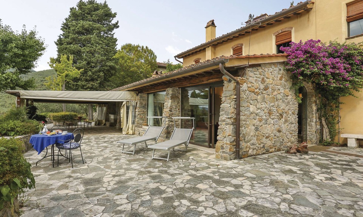 Cascine-La Croce House | Maestraccio by Interhome