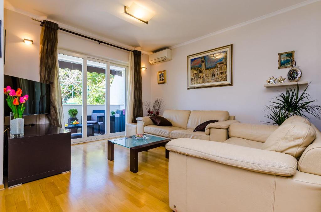Montovjerna Apartment | Magellan Deluxe Two
